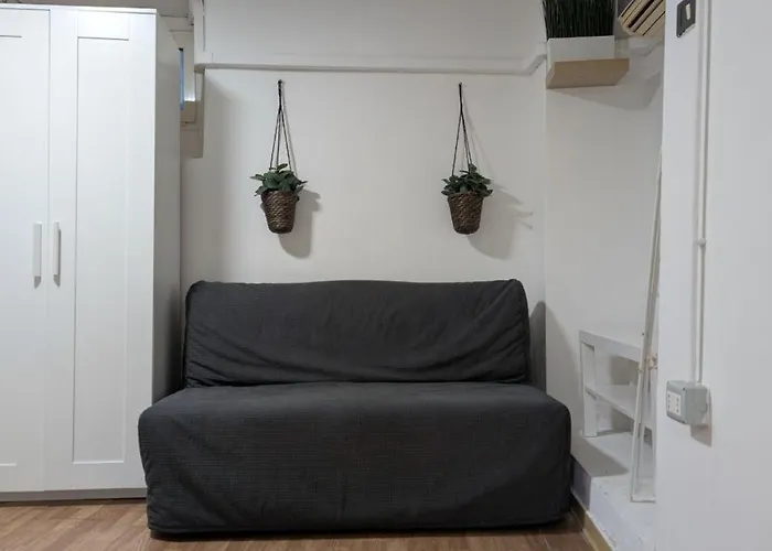 Cozy Loft In Historical Center דירה *