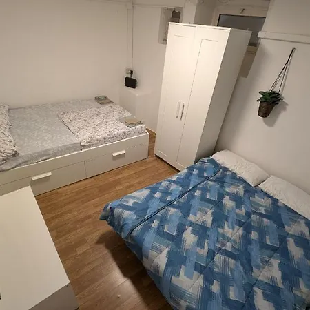 Cozy Loft In Historical Center Lägenhet *